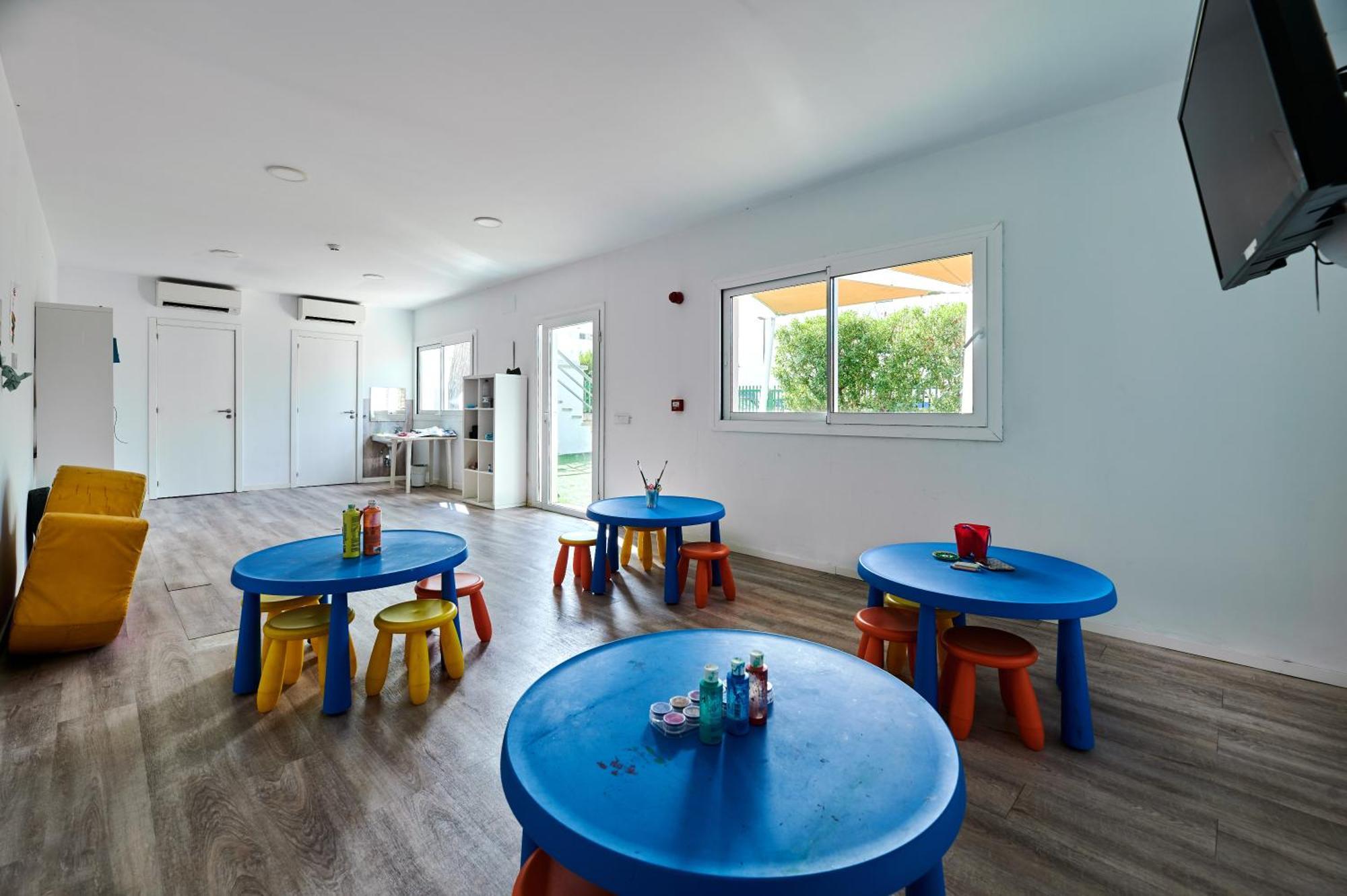 Aluasun Continental Park Hotel & Apartments Playa de Muro  Ngoại thất bức ảnh