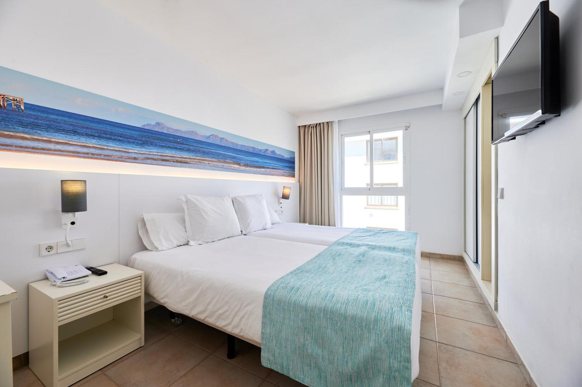 Aluasun Continental Park Hotel & Apartments Playa de Muro  Phòng bức ảnh
