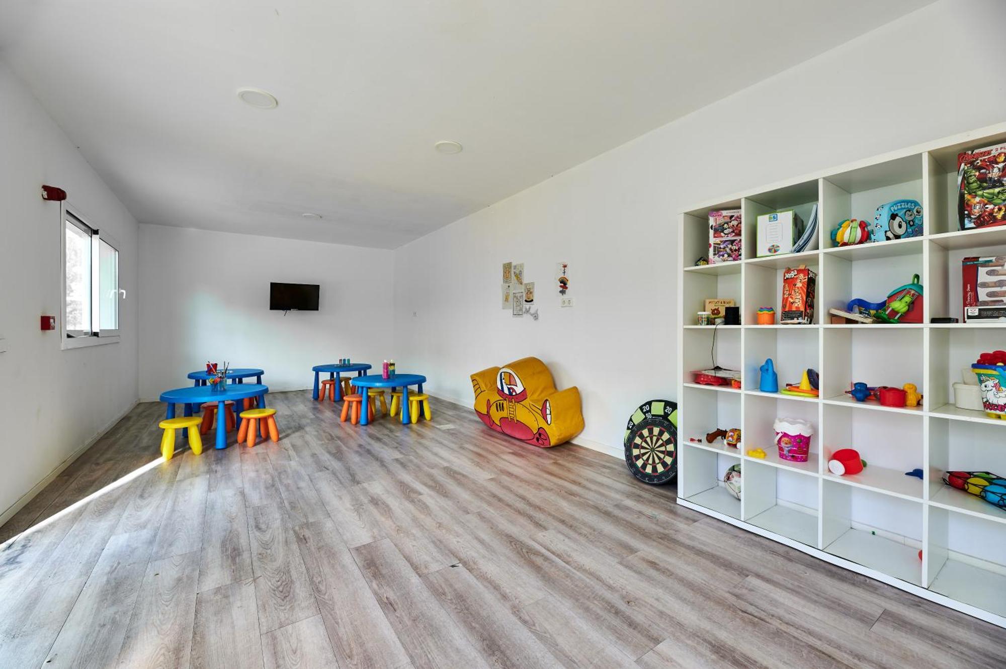 Aluasun Continental Park Hotel & Apartments Playa de Muro  Ngoại thất bức ảnh