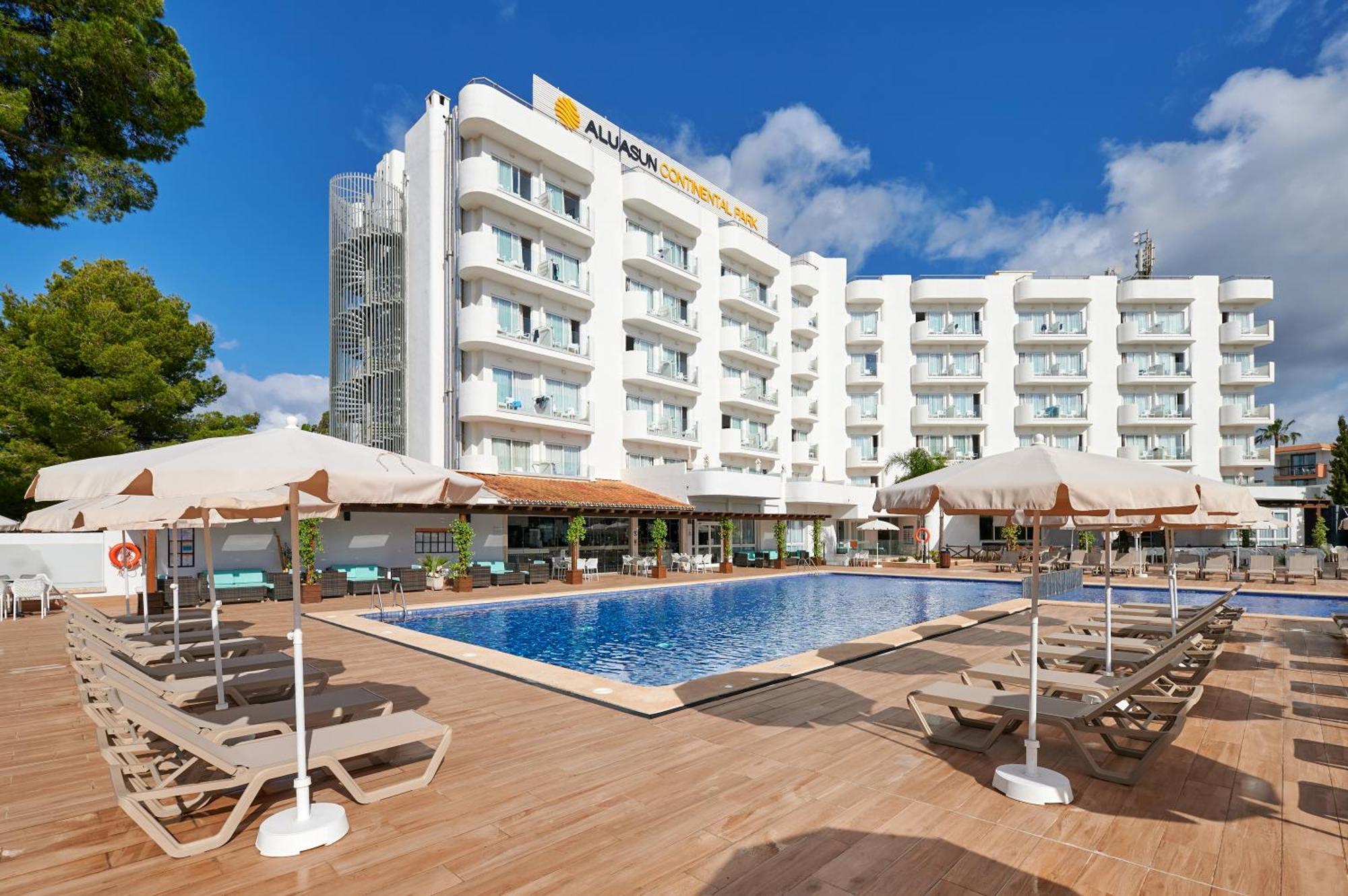 Aluasun Continental Park Hotel & Apartments Playa de Muro  Ngoại thất bức ảnh