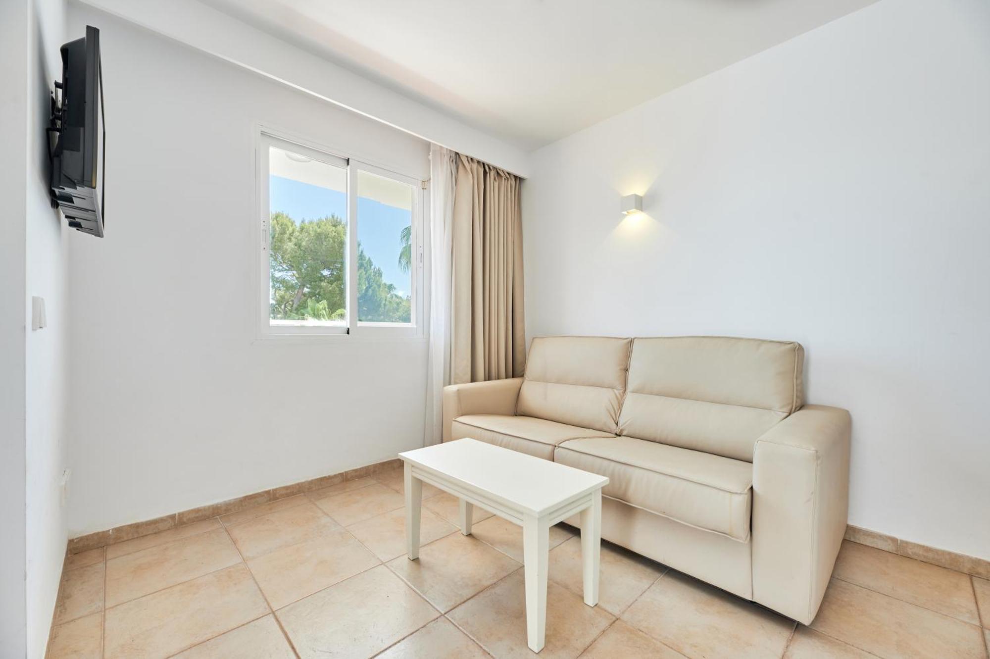 Aluasun Continental Park Hotel & Apartments Playa de Muro  Ngoại thất bức ảnh