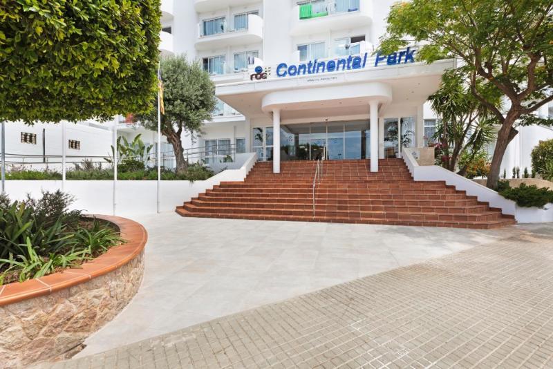Aluasun Continental Park Hotel & Apartments Playa de Muro  Ngoại thất bức ảnh